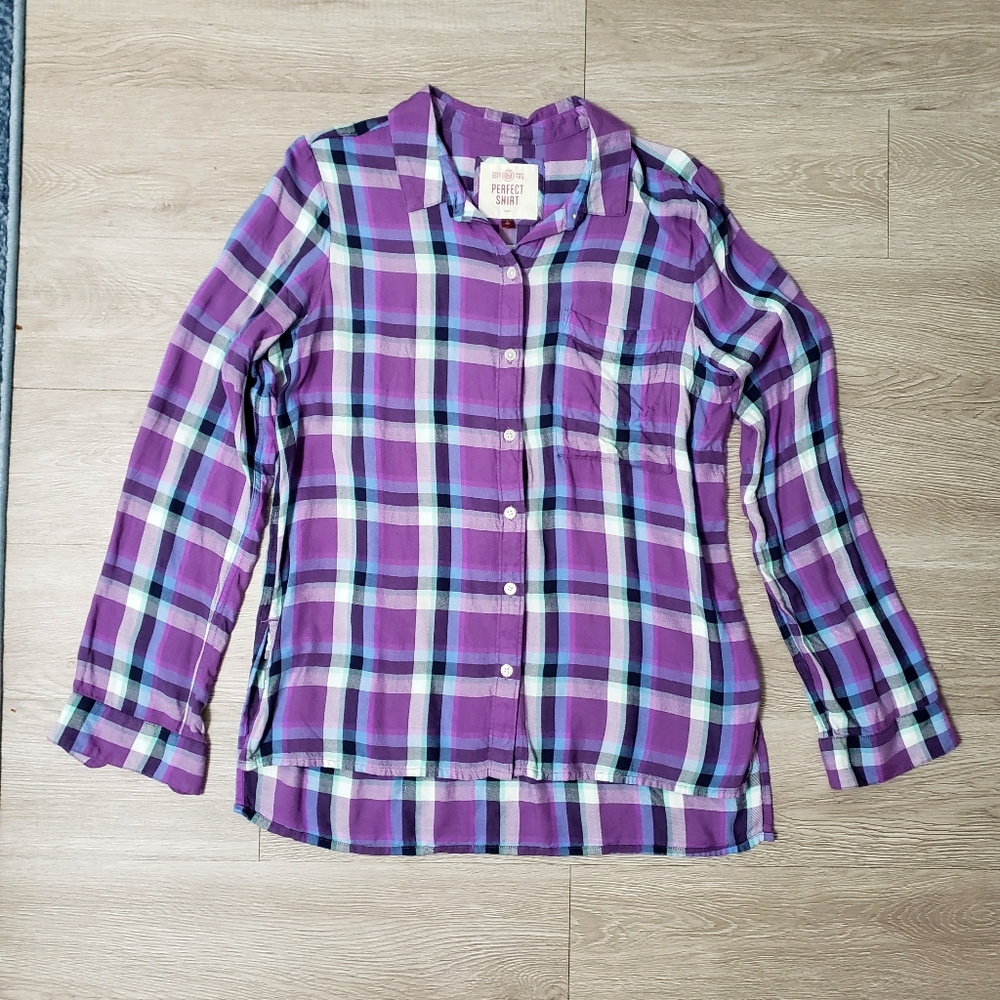 Purple & white plaid button up perfect shirt size Large Cowgirl casual western